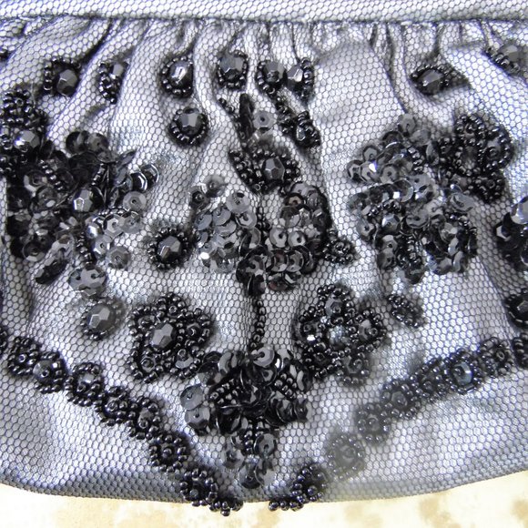 La Regale Black Beaded Evening Purse - Picture 4 of 8